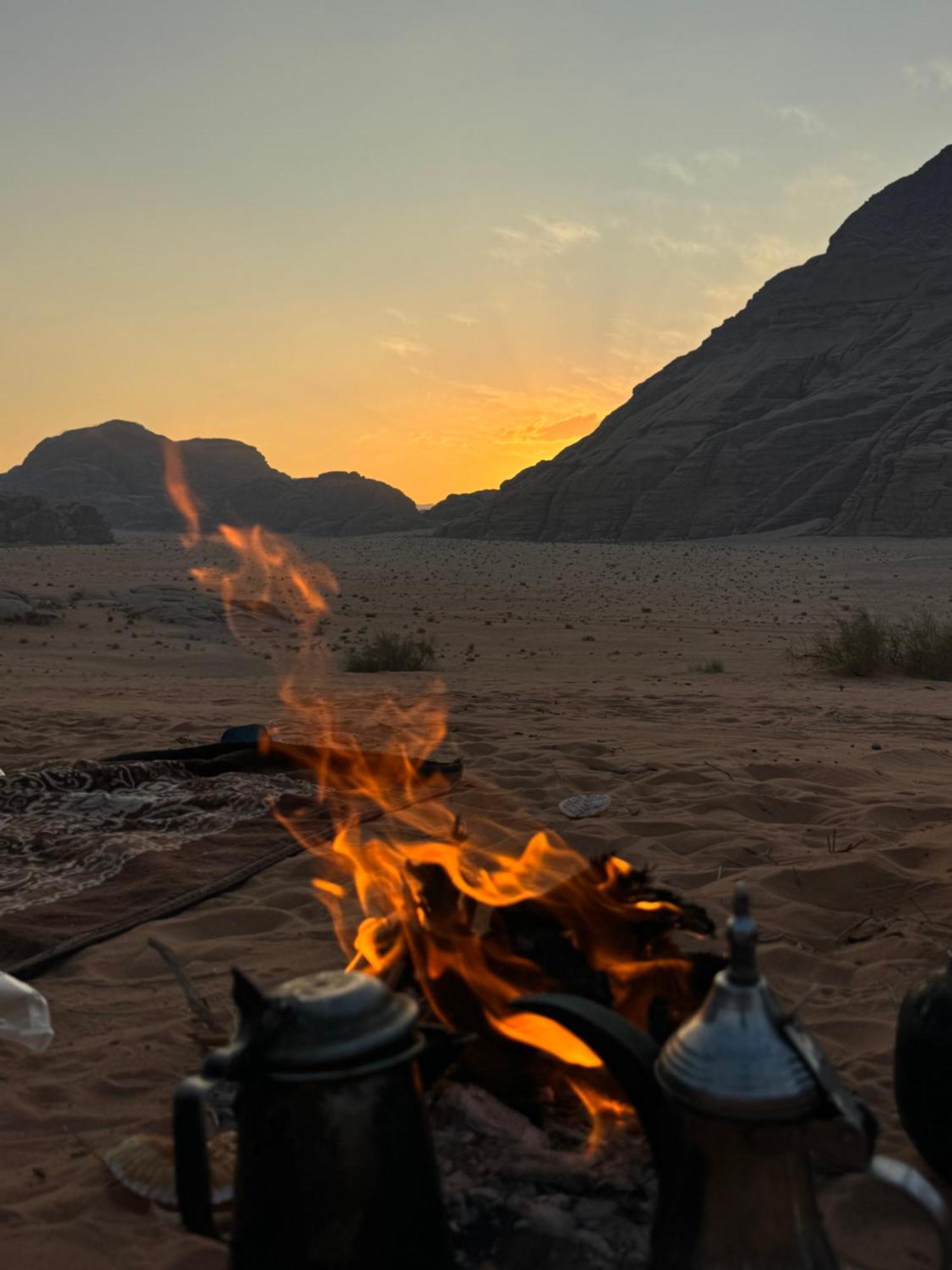 Nara Wadi Rum Camp Экстерьер фото